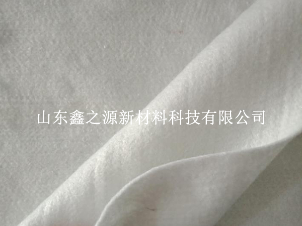 丙綸土工布施工連接技巧：高效、穩(wěn)固的拼接藝術(shù)
